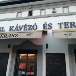 Travel Kávézó, Vác - Egyéb