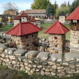 Várpark és Skanzen Dinnyés - Egyéb