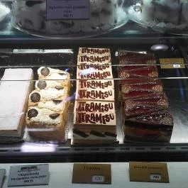 Zila Kávéház, Étterem & Cukrászda Budapest - Étel/ital