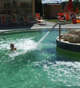 Gotthard Therme Hotel