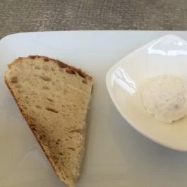 Mi A Kő, Köveskál - Étel/ital