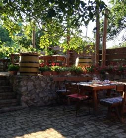 Öreg Harang Borozó