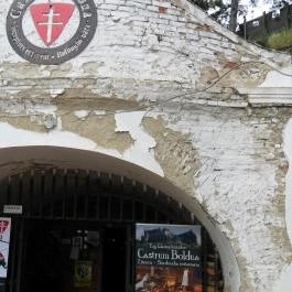 Castrum Boldua középkori étterem Boldogkőváralja - Külső kép