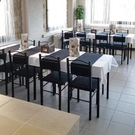 Retro Cafe Solymár - Belső