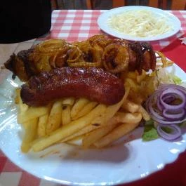 Pikoló Vendéglő, Bakonybél - Étel/ital