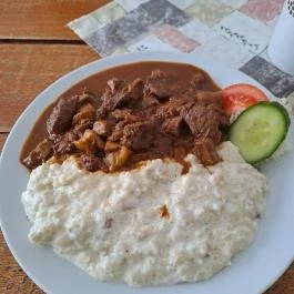 Hegyi Kisvendéglő, Galyatető - Étel/ital