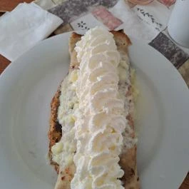 Hegyi Kisvendéglő, Galyatető - Étel/ital