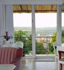 Tulipán Panoráma Apartman