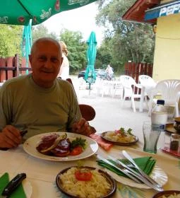 Torony Kertvendéglő