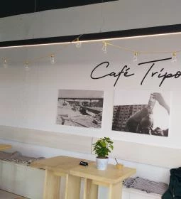 Café Tripoli
