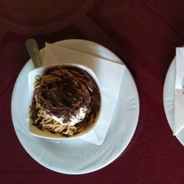 Százéves Cukrászda Gyula - Étel/ital