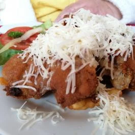 Szegény Károly Étterem Balatonkenese - Étel/ital