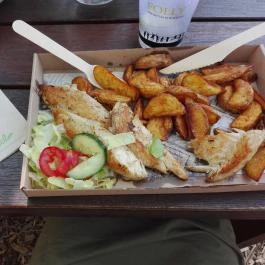 Folly Borászat, Badacsonyörs - Étel/ital