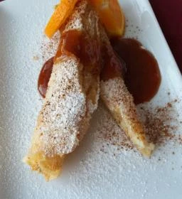 Tungi Étterem (Retro Hotel)