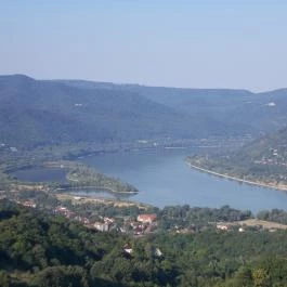 Hotel Silvanus Panoráma Étterem Visegrád - Külső kép