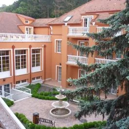 Hotel Bellevue, Esztergom - Külső kép