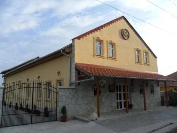 Rozsnyai Kúria Szerencs Rozsnyai Kúria Szerencs