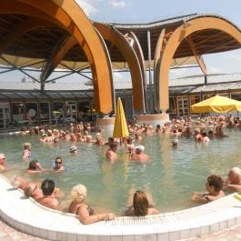 Hunguest Hotel Répce Bük, Bükfürd? - Medence/kert