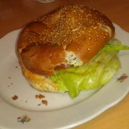 Fald Fel Amerikát, Miskolc - Étel/ital