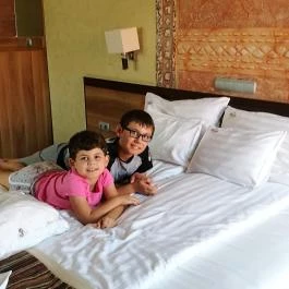 Mesés Shiraz Hotel Egerszalók - Szobák