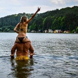 Suvadás Liget, Arló - Környék Suvadás Liget, Arló - Környék