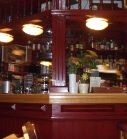 424 Ír Étterem & Söröző