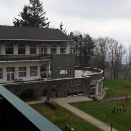 Grandhotel Galya, Galyatető - Medence/kert