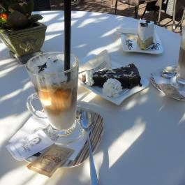 Lounge Coffee & Wine Kávéház Balatonalmádi - Étel/ital