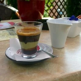 Lounge Coffee & Wine Kávéház Balatonalmádi - Étel/ital