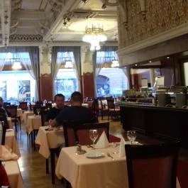 Hotel Palatinus City Center Pécs - Vendéglátás