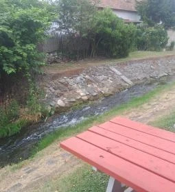 Fricska étteremlakás