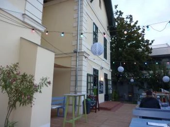 Hello Tourist Kertbár Balatonfüred