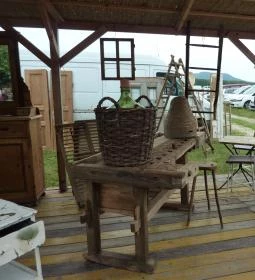 Káptalantóti Liliomkert