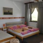 Mónika Panzió Tata - Szobák