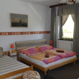 Mónika Panzió, Tata - Szobák