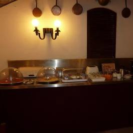 Pető Panzió, Győr - Vendéglátás