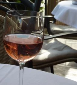 Teátrum Étterem és Panzió