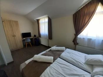 City Panzió Szarvas