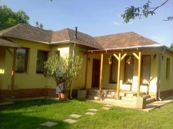 Hétszínvilág Vendégház Ebes