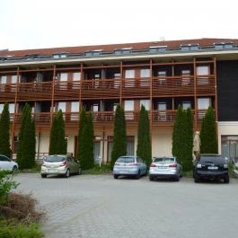 Aquarell Hotel Aranyhegy Étterme Cegléd - Külső kép