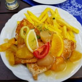 Határmenti Vigadó, Bozsok - Étel/ital