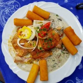 Határmenti Vigadó, Bozsok - Étel/ital