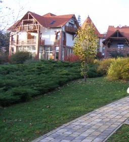 Hotel Kardosfa Ökoturisztikai és Konferenciaközpont