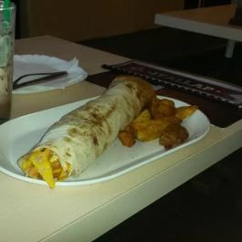 Fald Fel Amerikát, Miskolc - Étel/ital