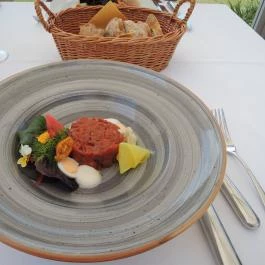 Fiastyúk Udvarház, Csór - Étel/ital