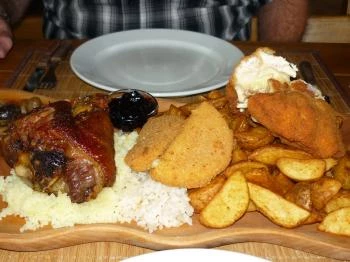 Borostyán Étterem Bükkszentkereszt