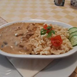 Diósgyőri Várkert Panzió, Miskolc - Vendéglátás