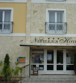 Nefelejcs Hotel