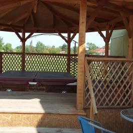 X-games Hotel, Sport és Rendezvényközpont Tiszaug - Medence/kert