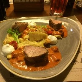 Vakvarjú Étterem - Pest Budapest - Étel/ital